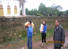 Cứu trợ tất cả vì đồng bào miền Trung 